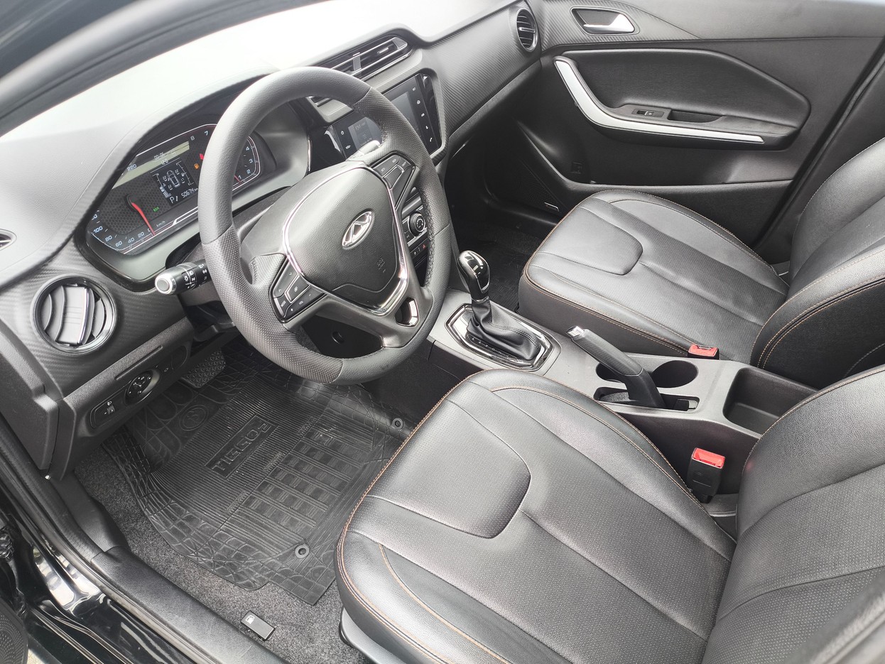 Car Image 13