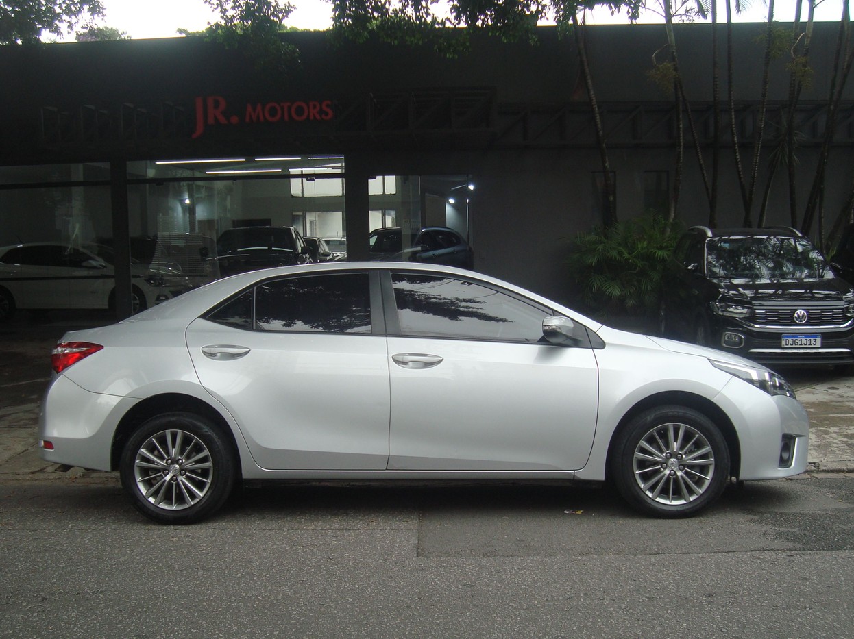 TOYOTA COROLLA 2.0 XEI