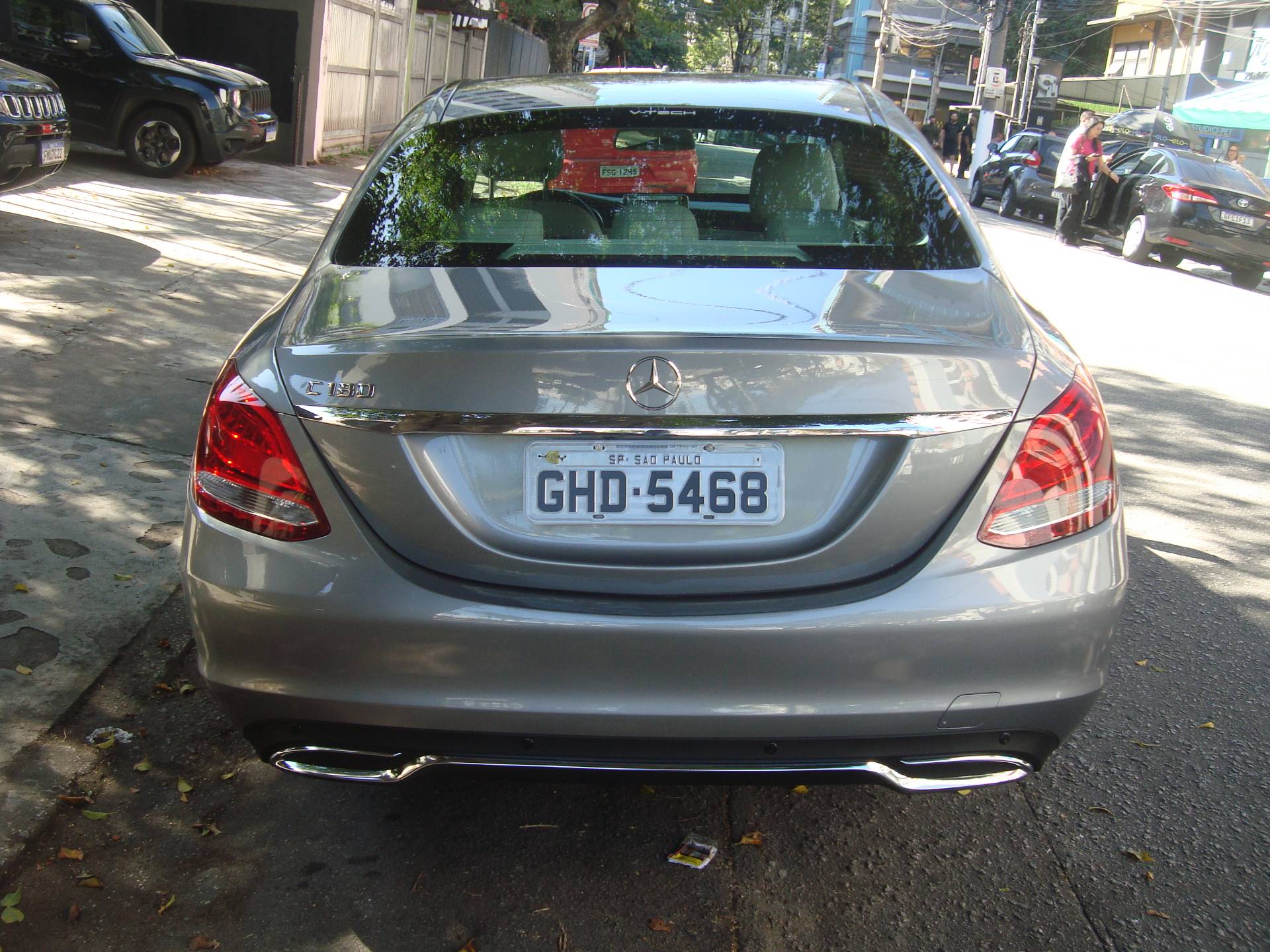 MERCEDES-BENZ C 180