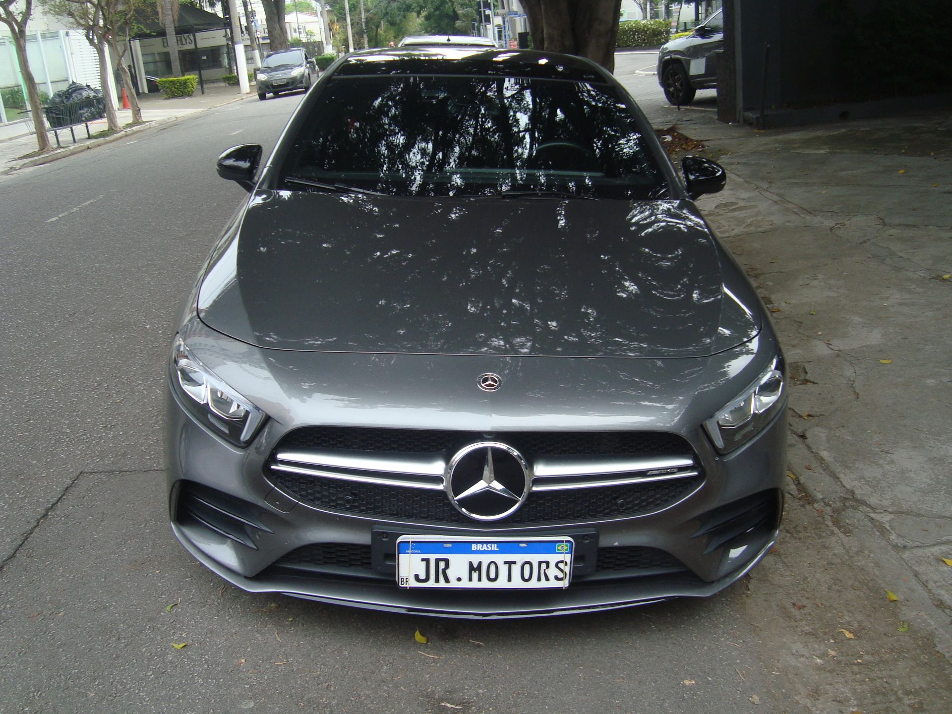 MERCEDES-BENZ A 35 AMG