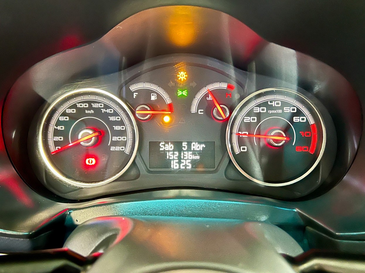 Car Image 12