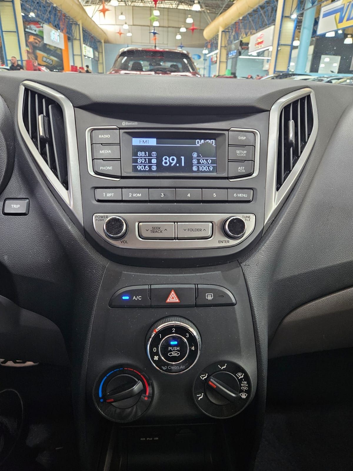 Car Image 12