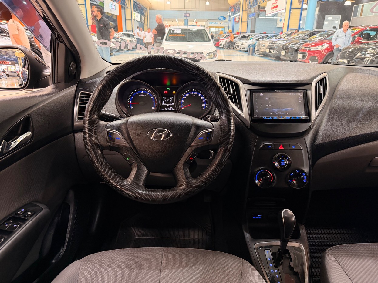HYUNDAI HB20S 1.6 COMFORT PLUS 16V