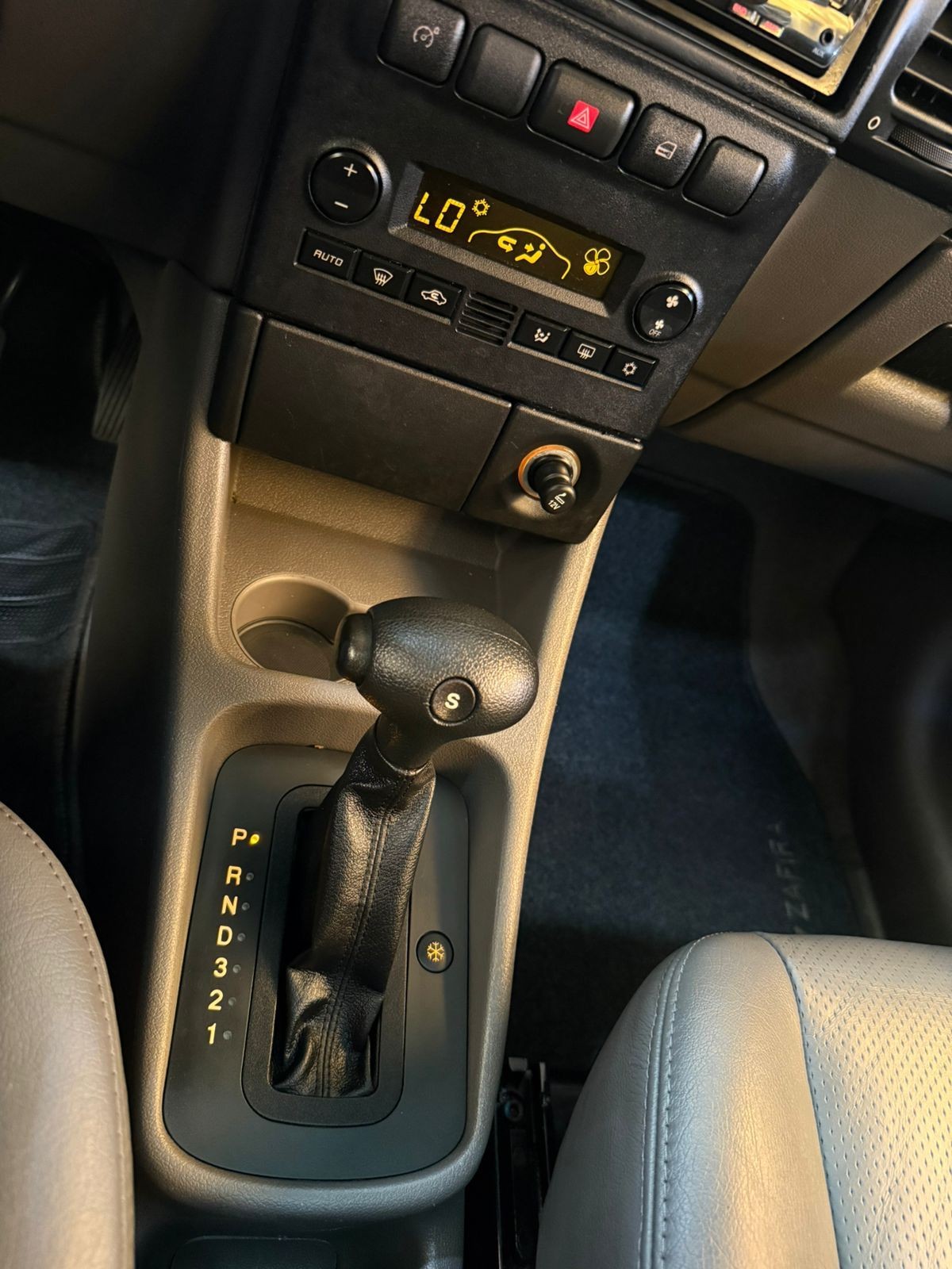 CHEVROLET ZAFIRA 2.0 MPFI ELITE 8V