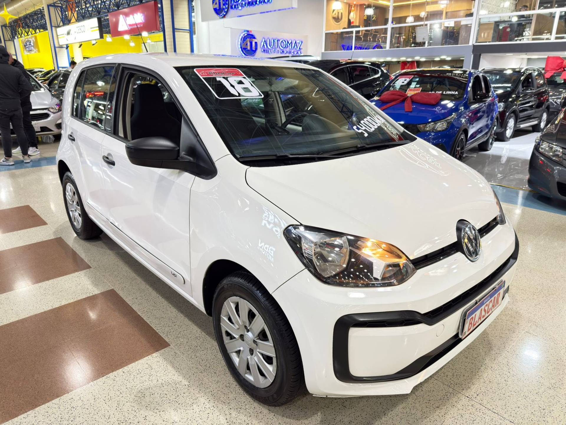 VOLKSWAGEN UP