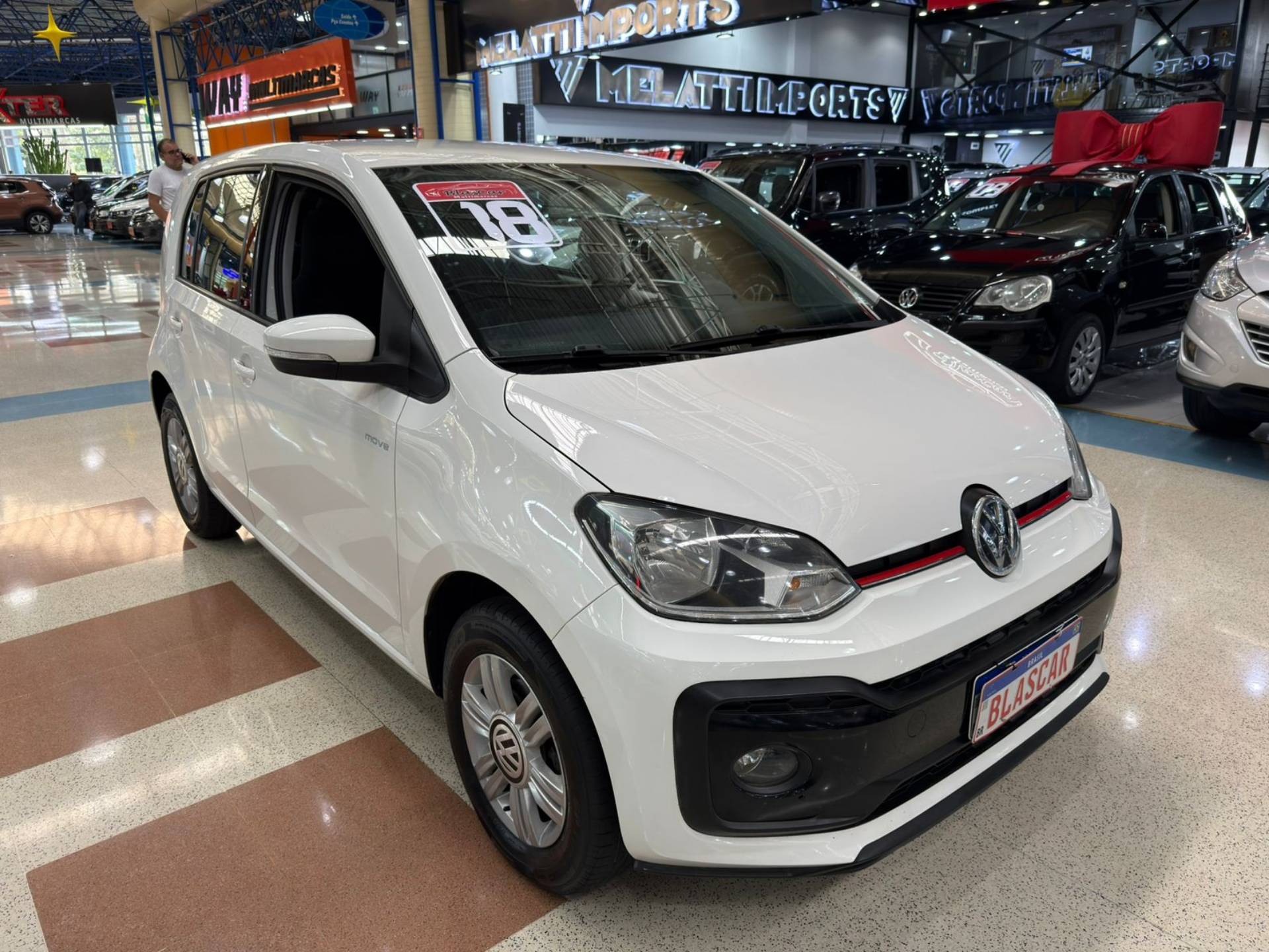VOLKSWAGEN UP