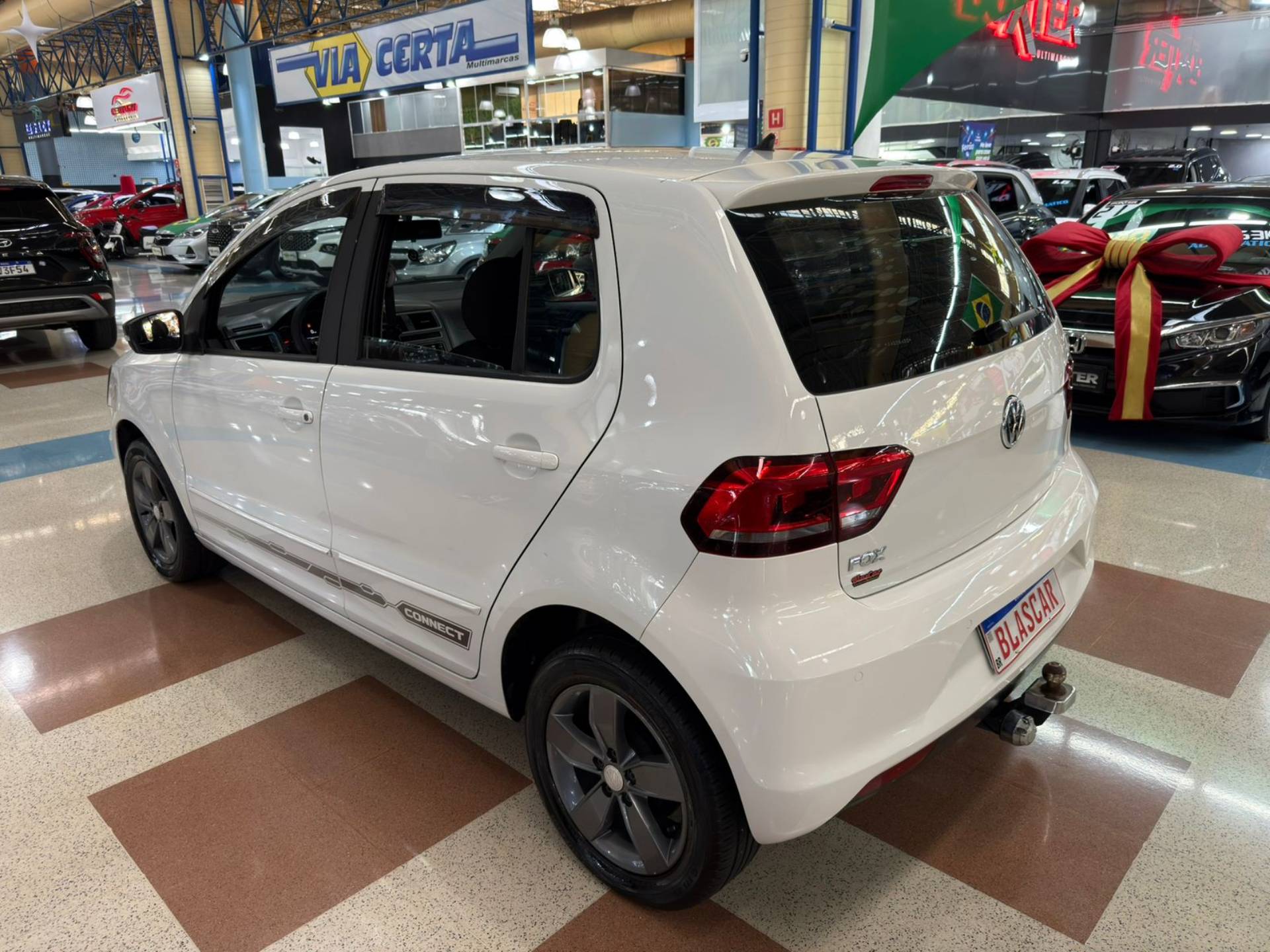 VOLKSWAGEN FOX