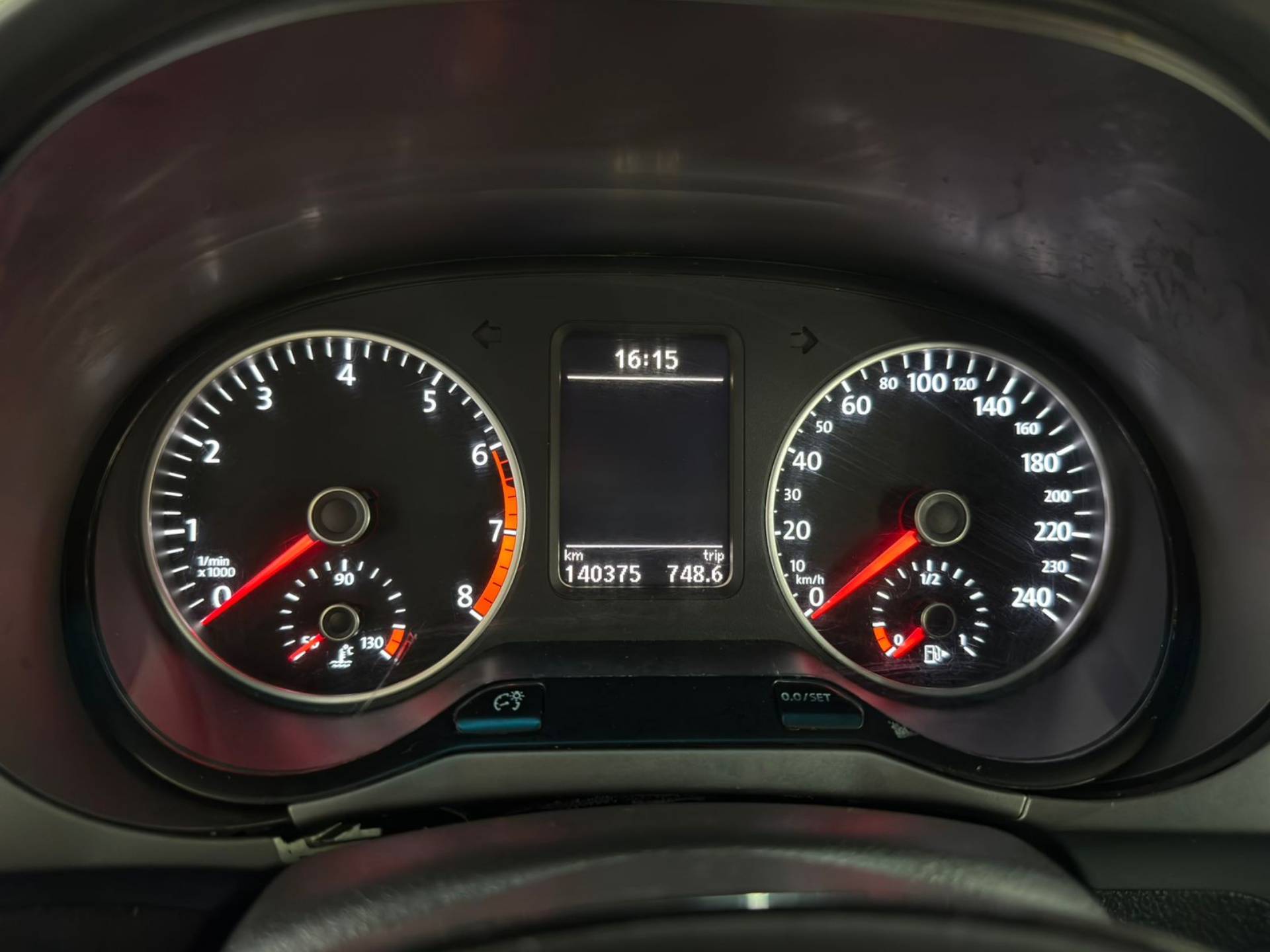 VOLKSWAGEN FOX