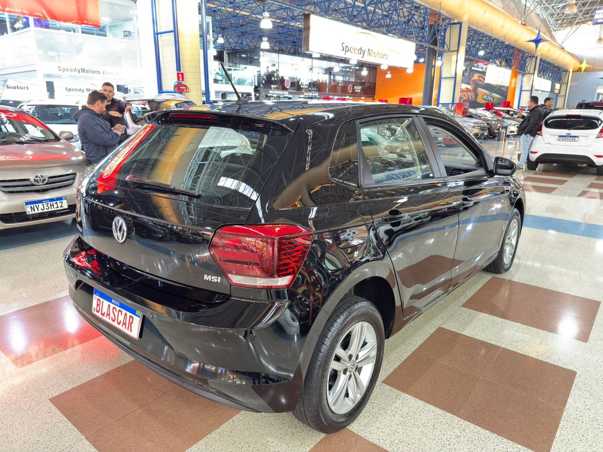 VOLKSWAGEN POLO