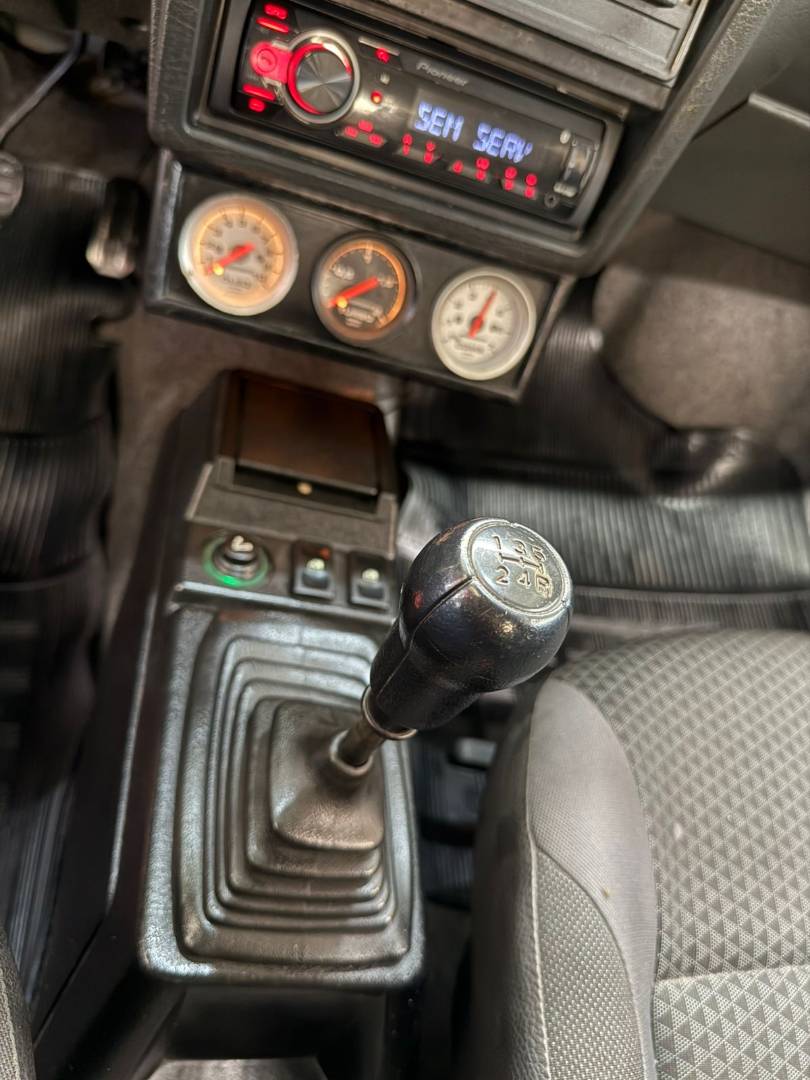 VOLKSWAGEN GOL