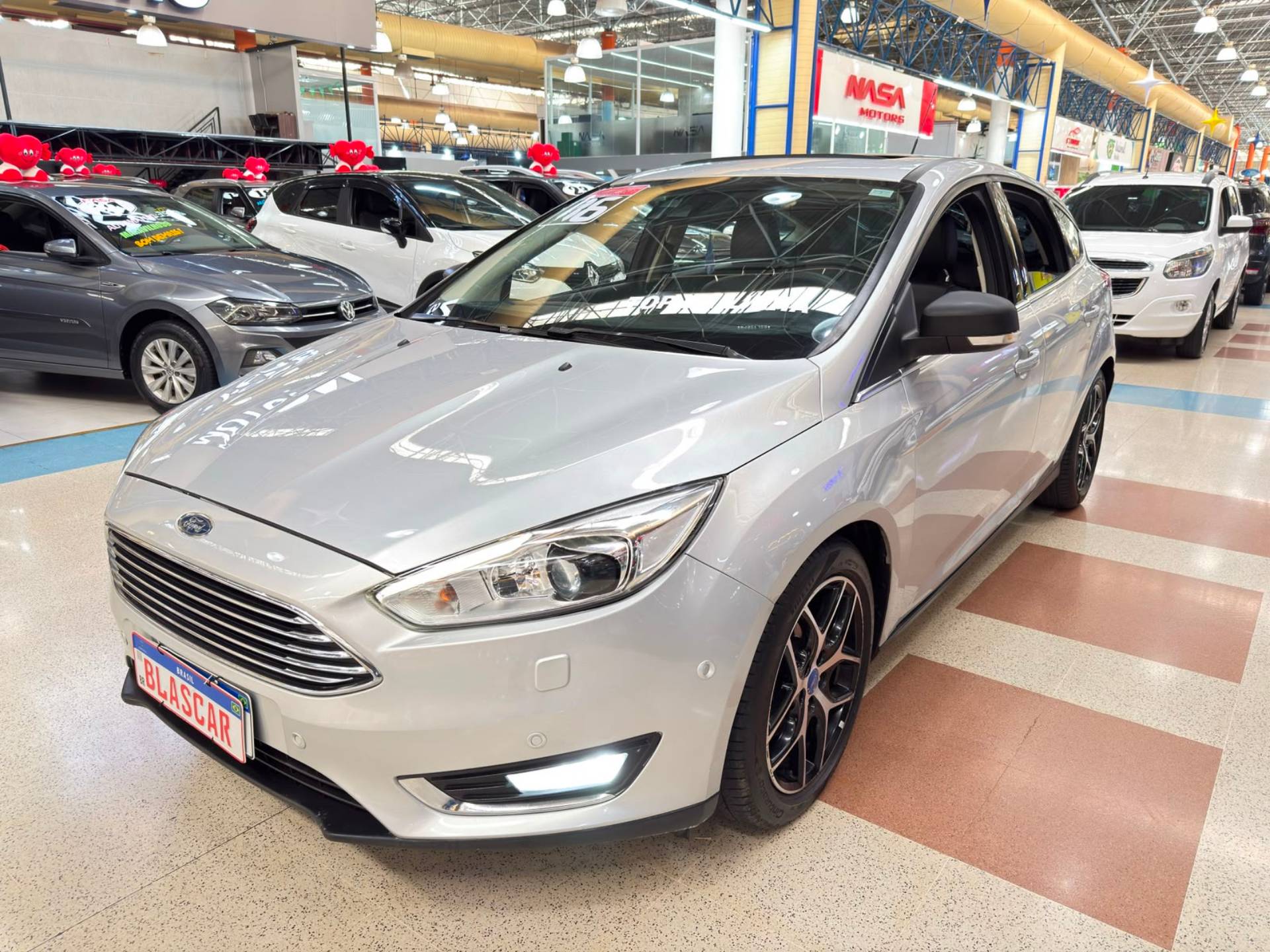FORD FOCUS