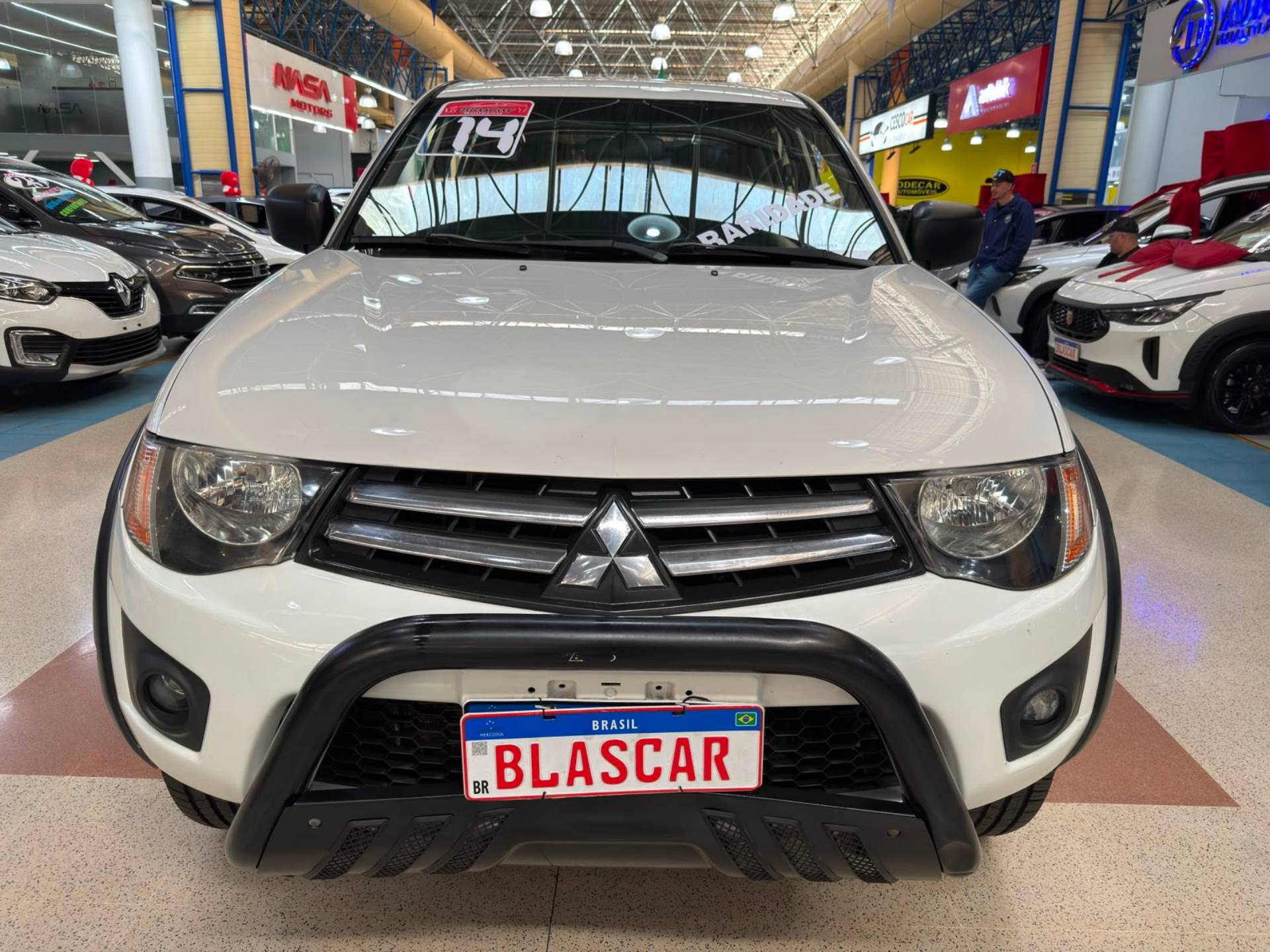 MITSUBISHI L200 TRITON