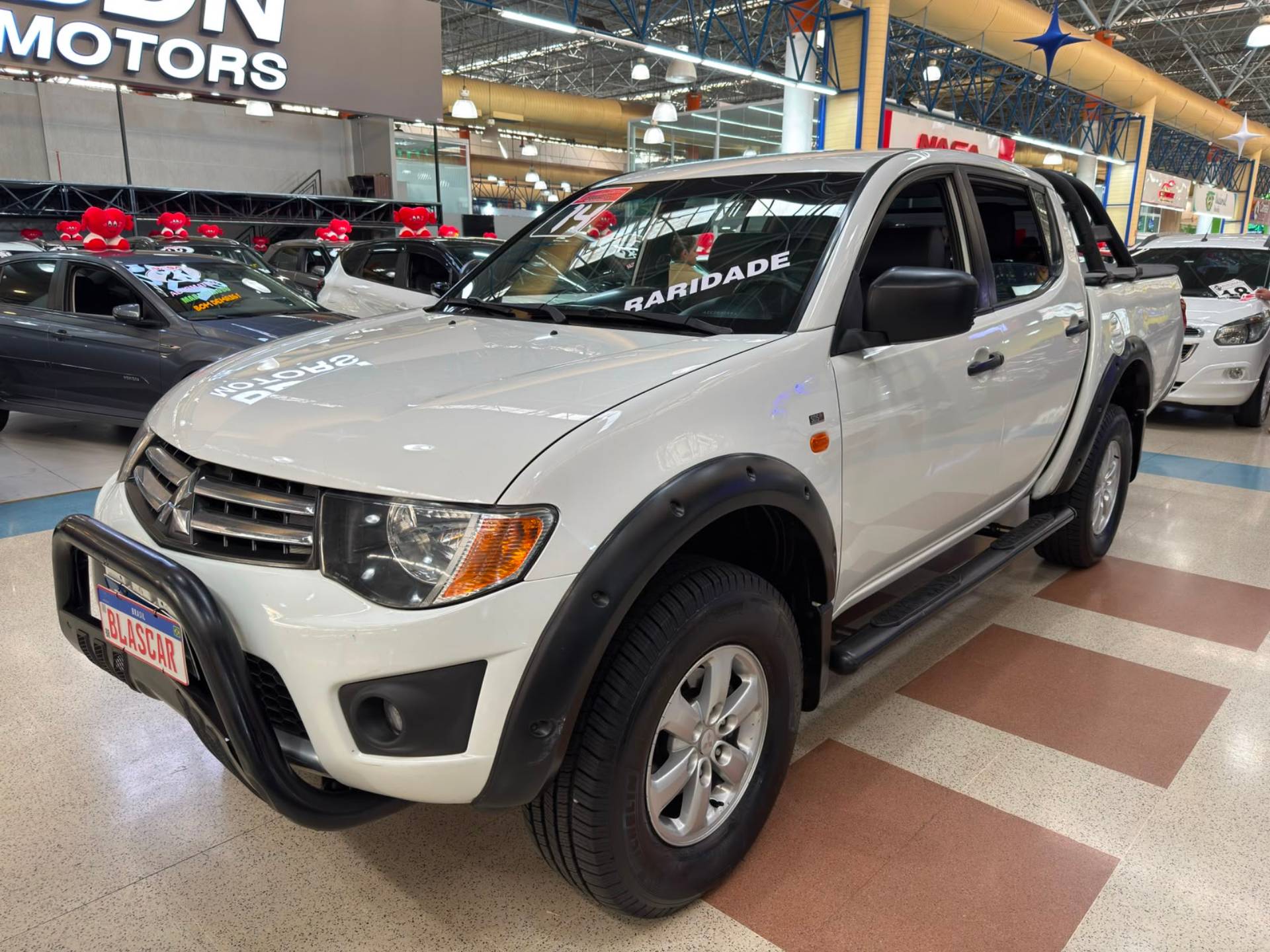MITSUBISHI L200 TRITON