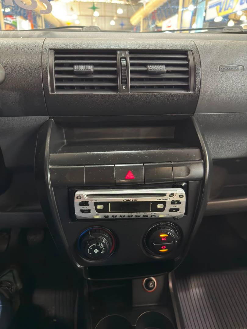 VOLKSWAGEN FOX