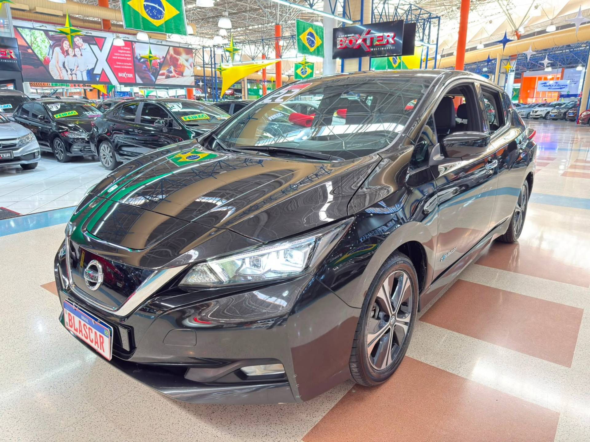NISSAN LEAF