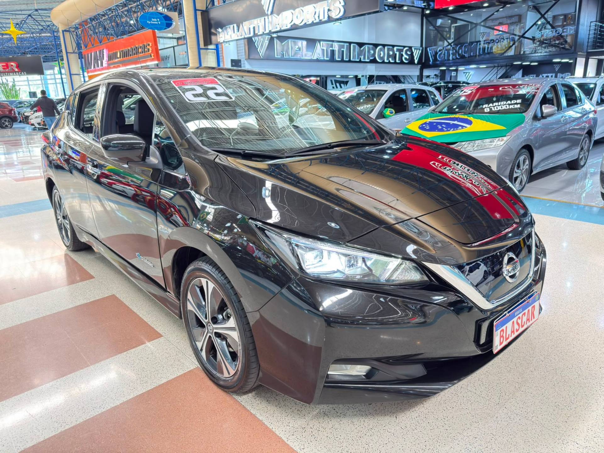 NISSAN LEAF