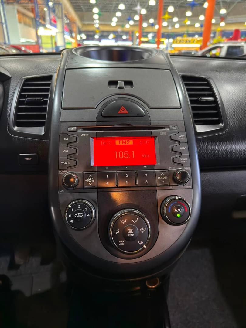 KIA SOUL