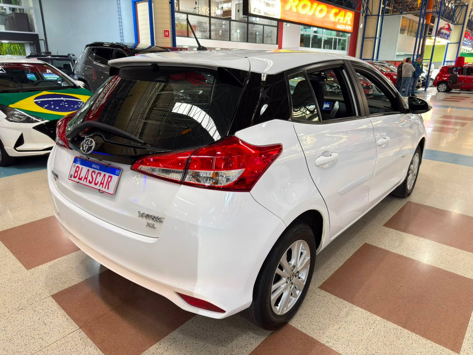 TOYOTA YARIS