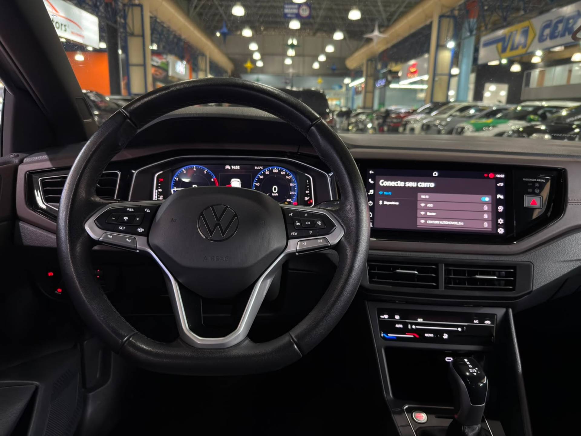 VOLKSWAGEN VIRTUS