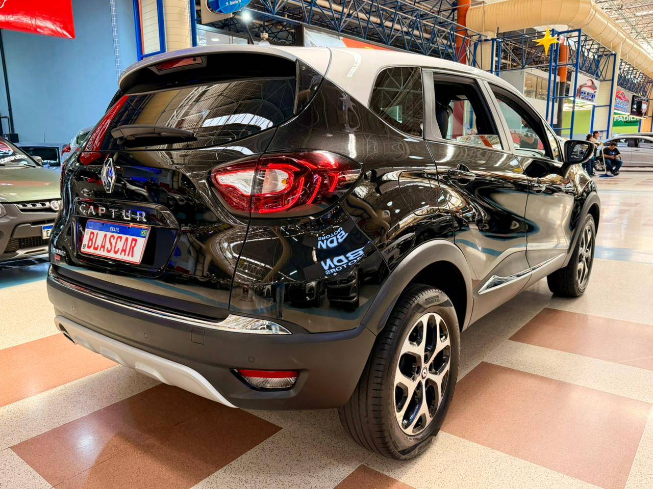 RENAULT CAPTUR