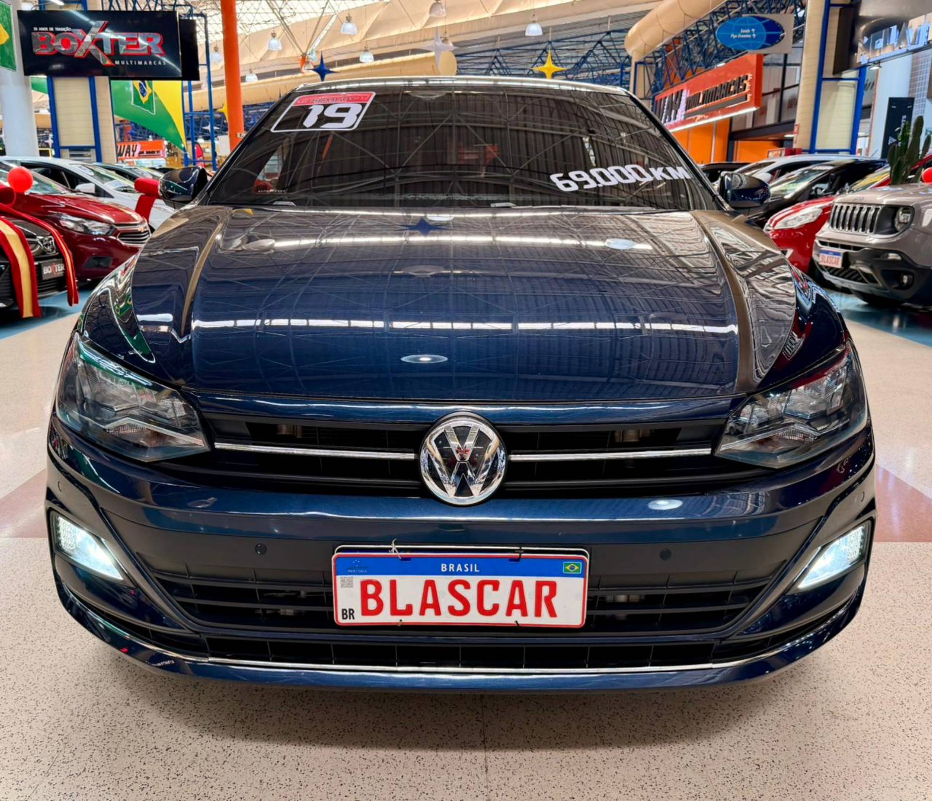 VOLKSWAGEN POLO