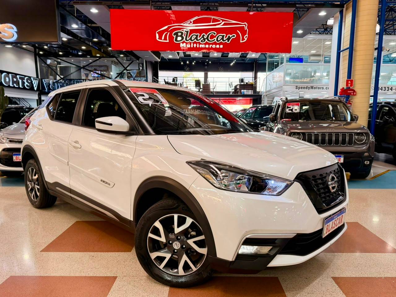 NISSAN KICKS
