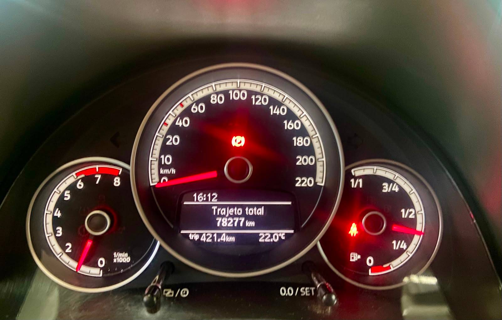 VOLKSWAGEN UP