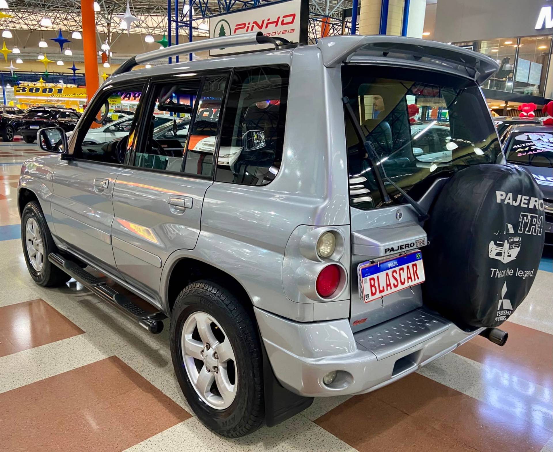 MITSUBISHI PAJERO TR4