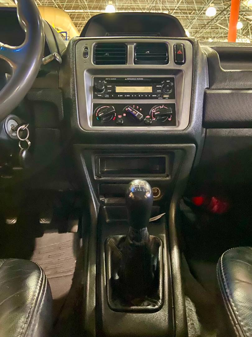 MITSUBISHI PAJERO TR4