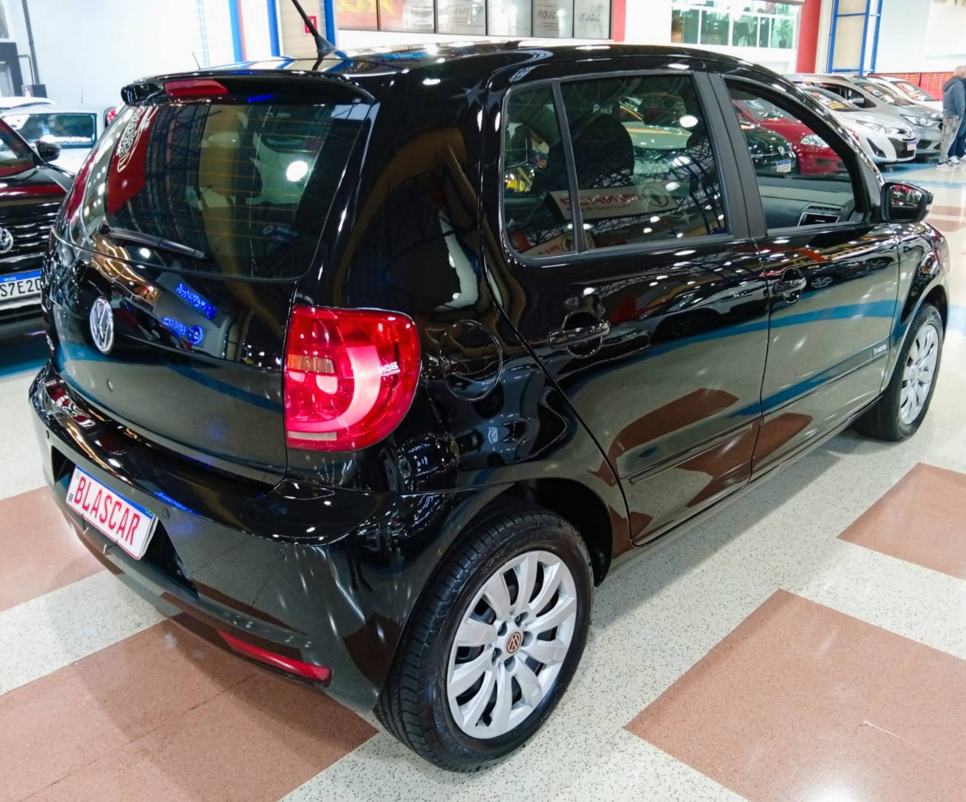 VOLKSWAGEN FOX