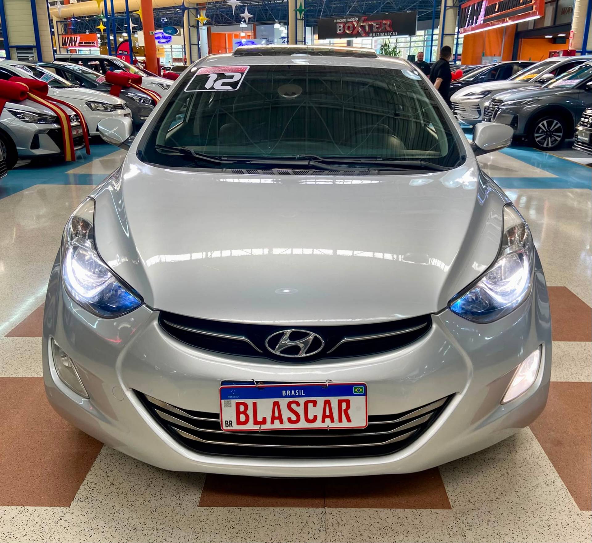 HYUNDAI ELANTRA