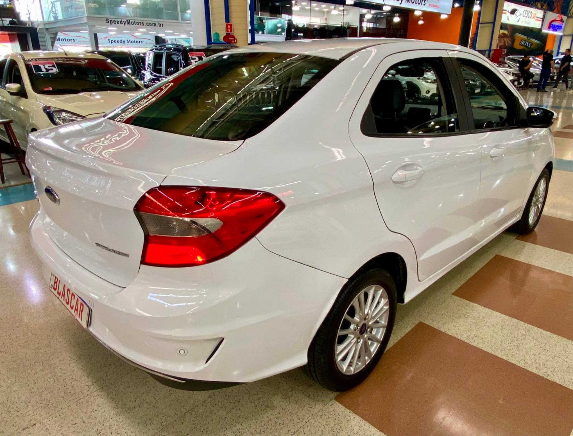 FORD KA