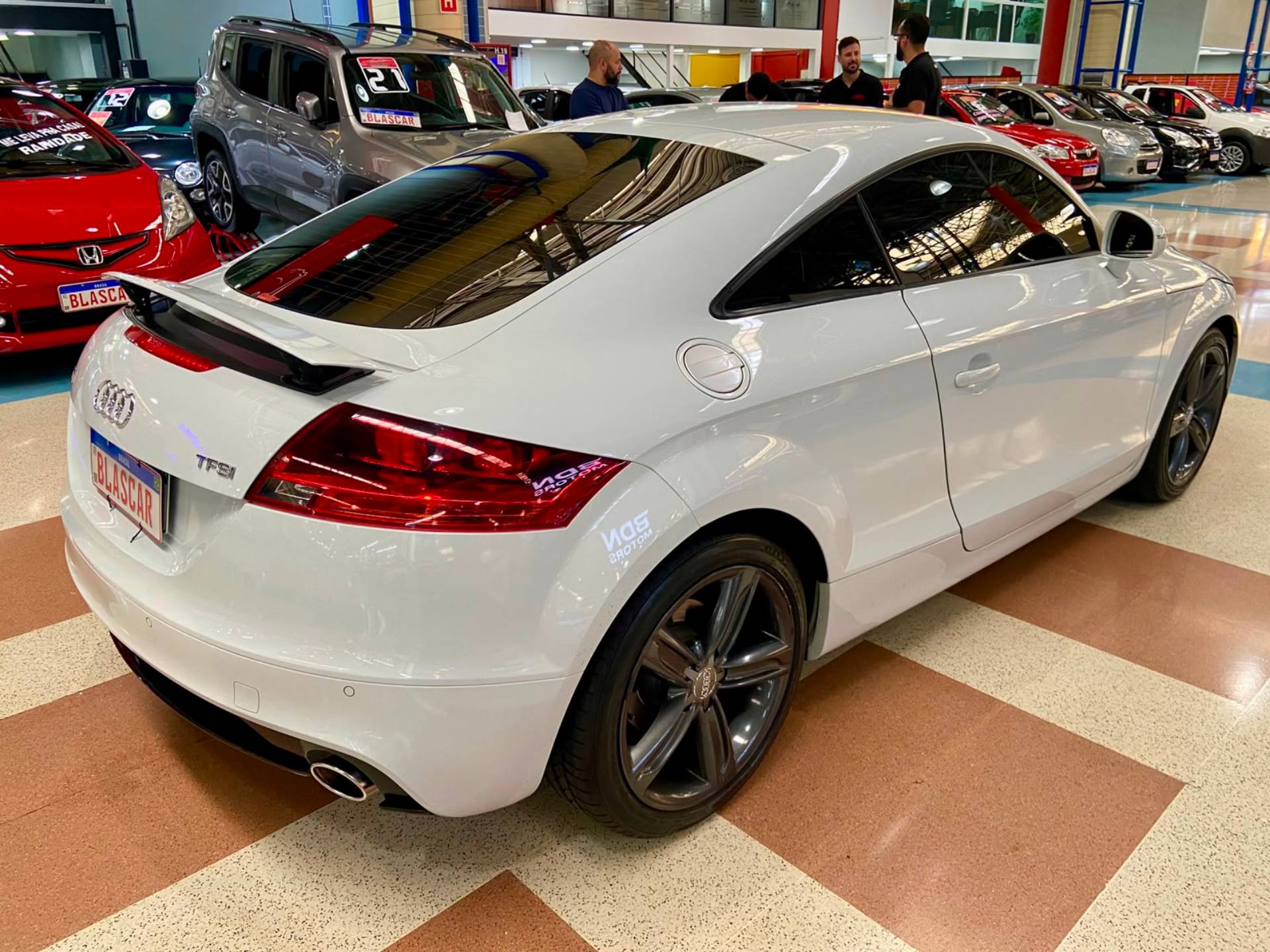 AUDI TT