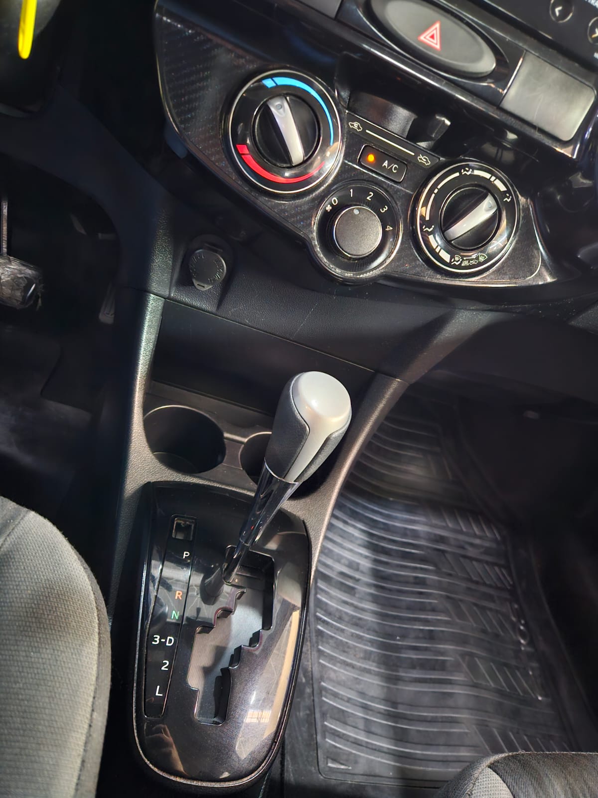 TOYOTA ETIOS