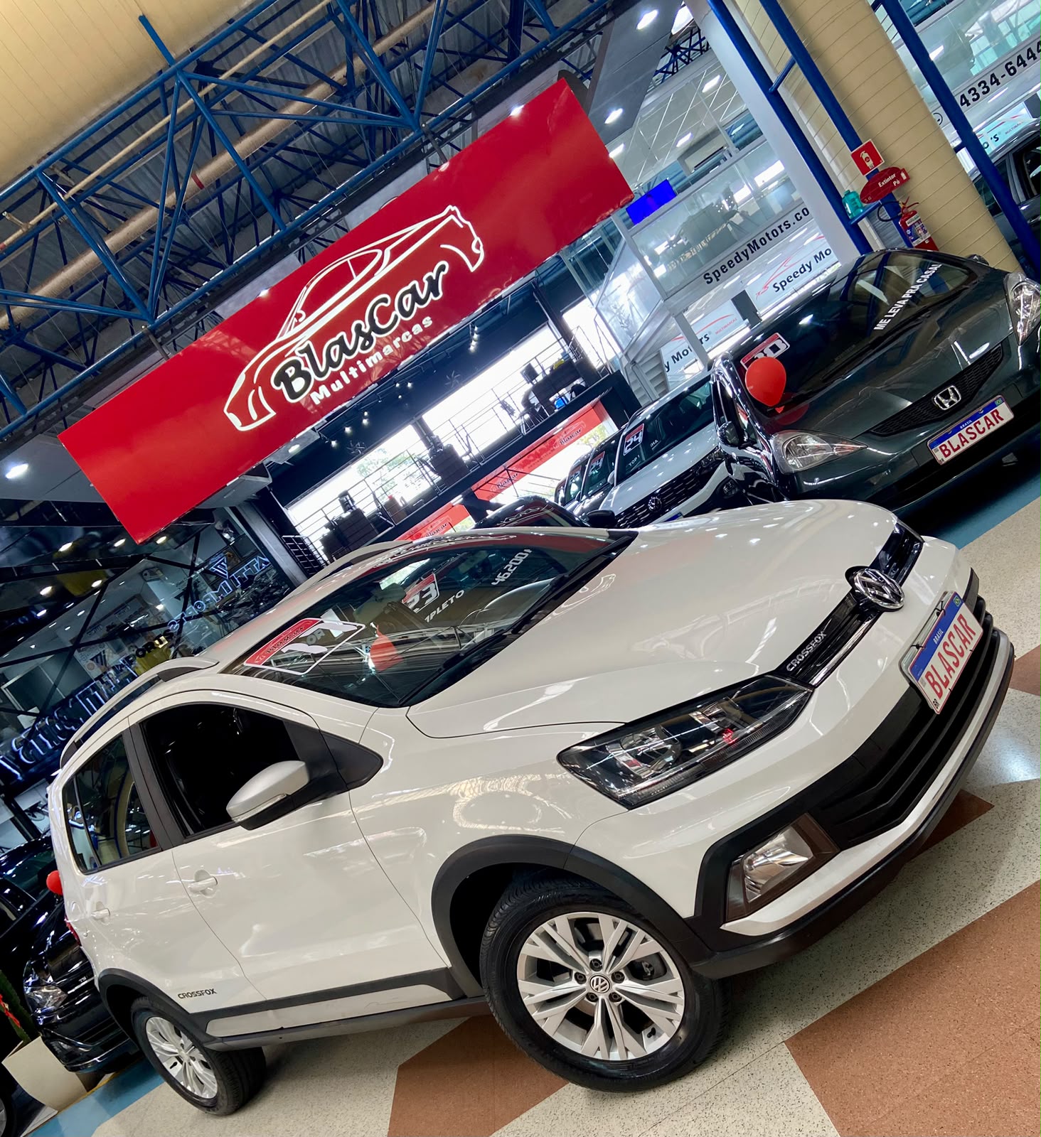 VOLKSWAGEN CROSSFOX