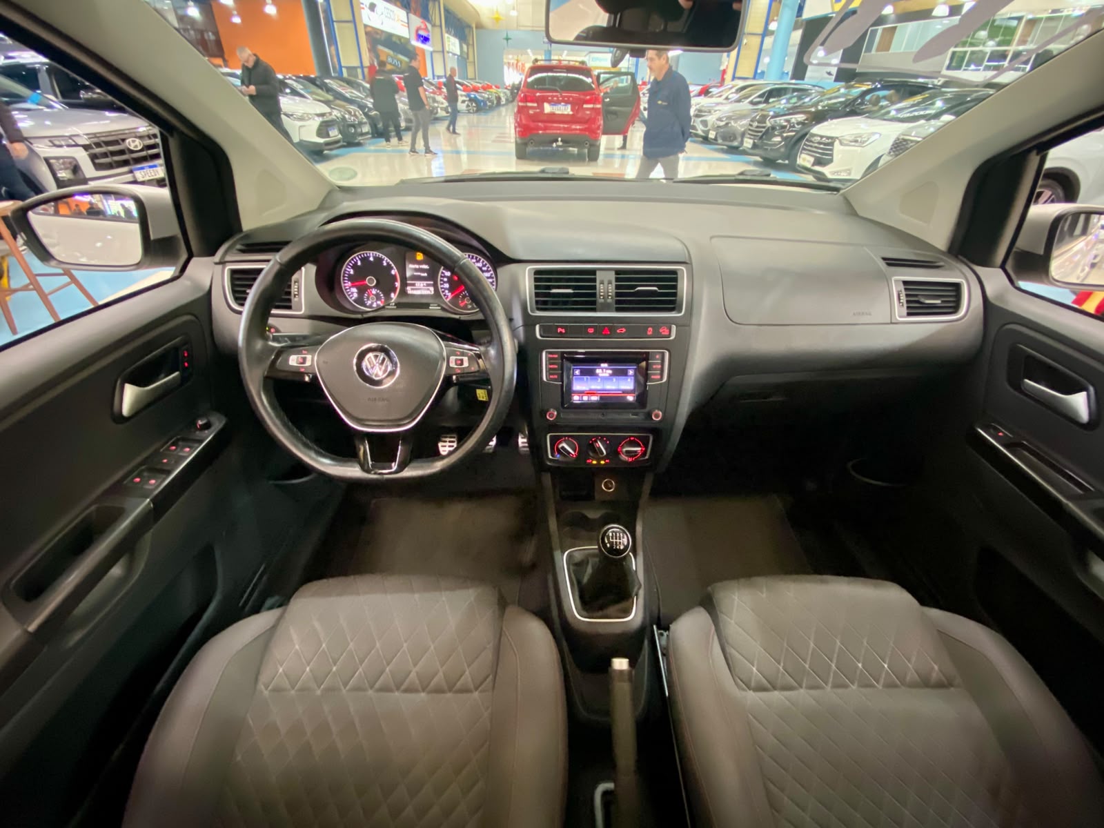 VOLKSWAGEN CROSSFOX