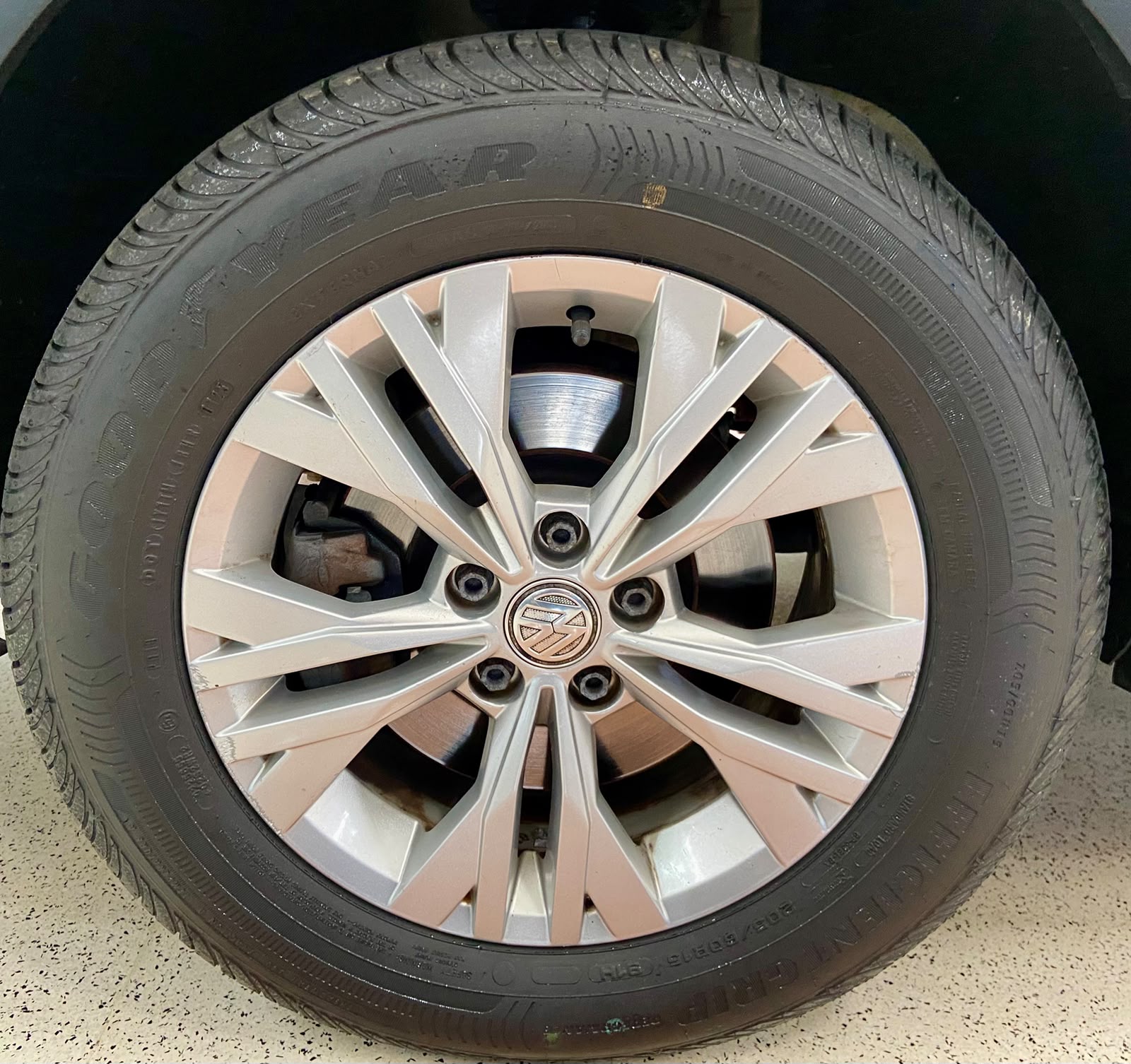 VOLKSWAGEN CROSSFOX