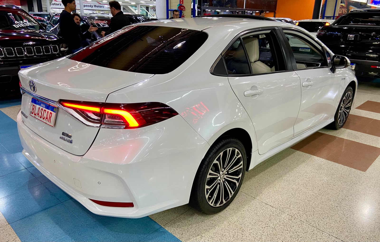 TOYOTA COROLLA