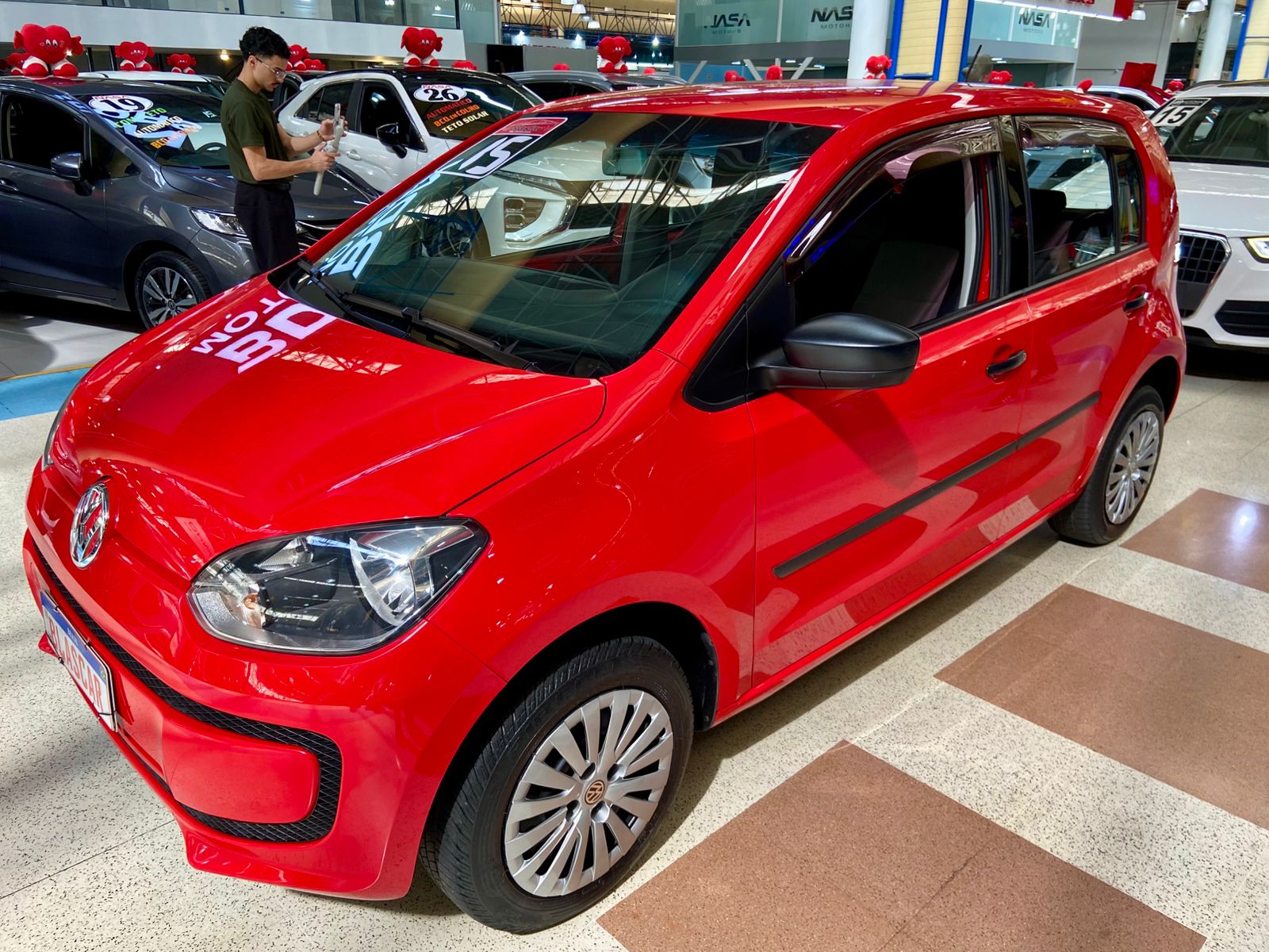 VOLKSWAGEN UP