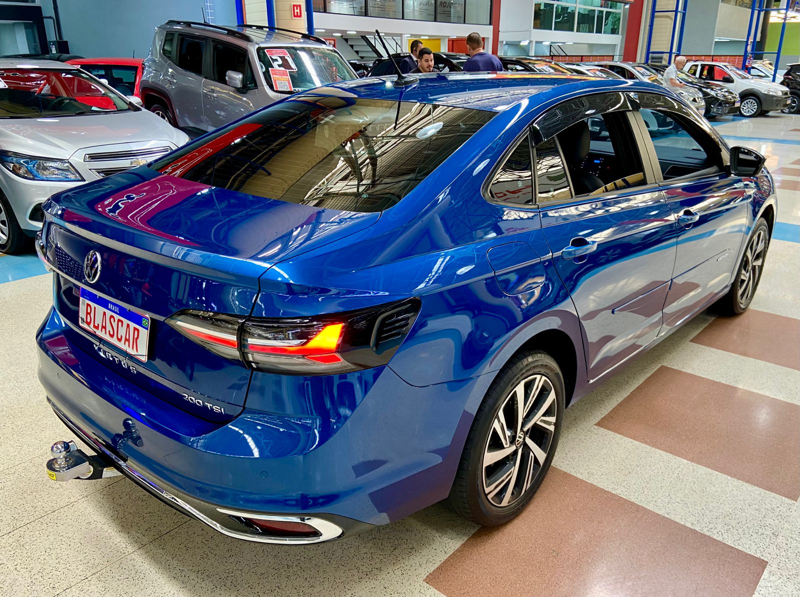 VOLKSWAGEN VIRTUS