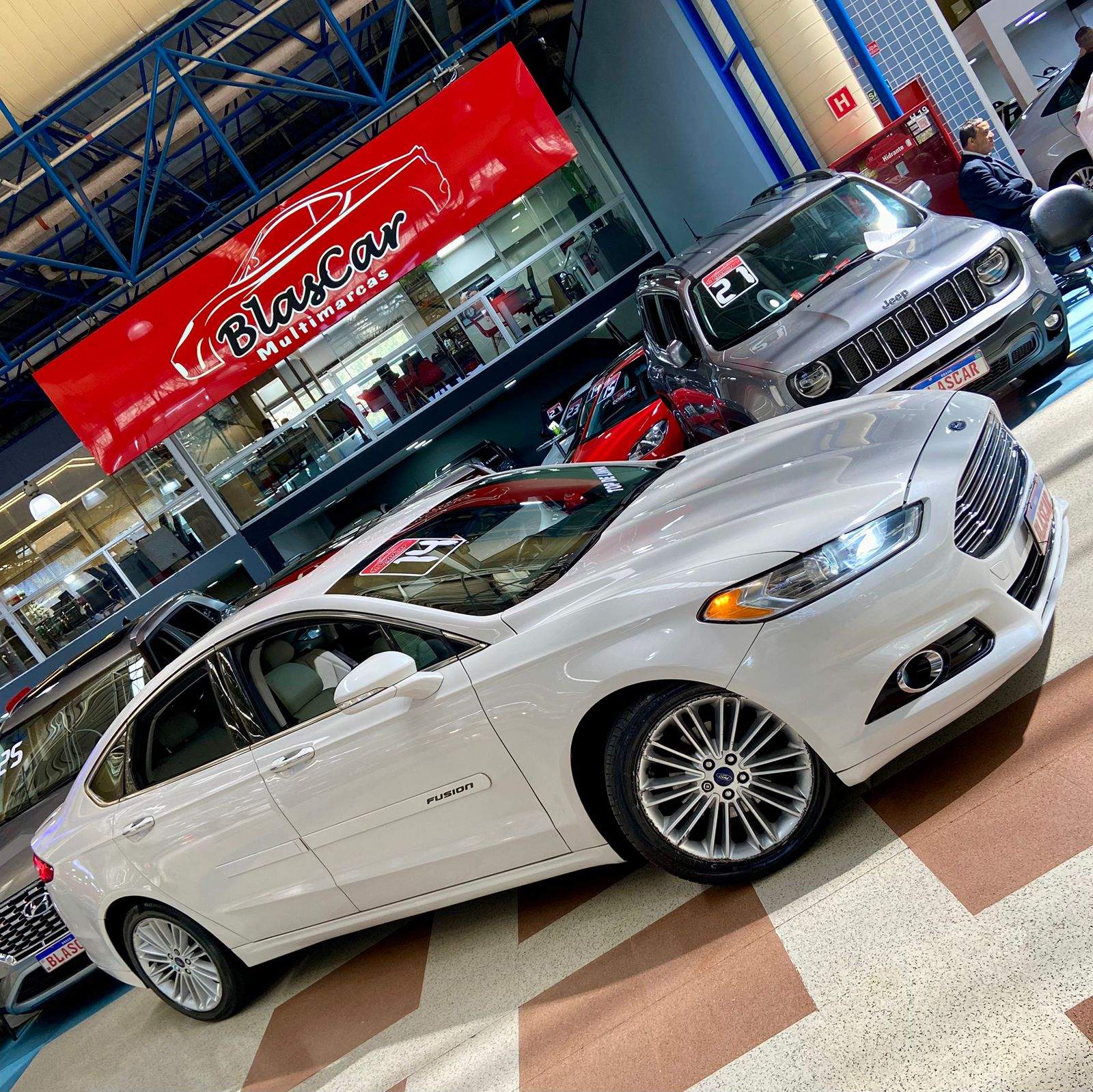FORD FUSION