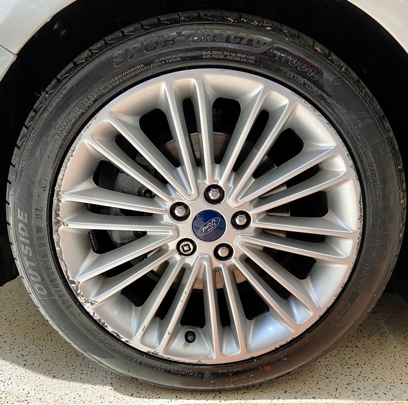 FORD FUSION