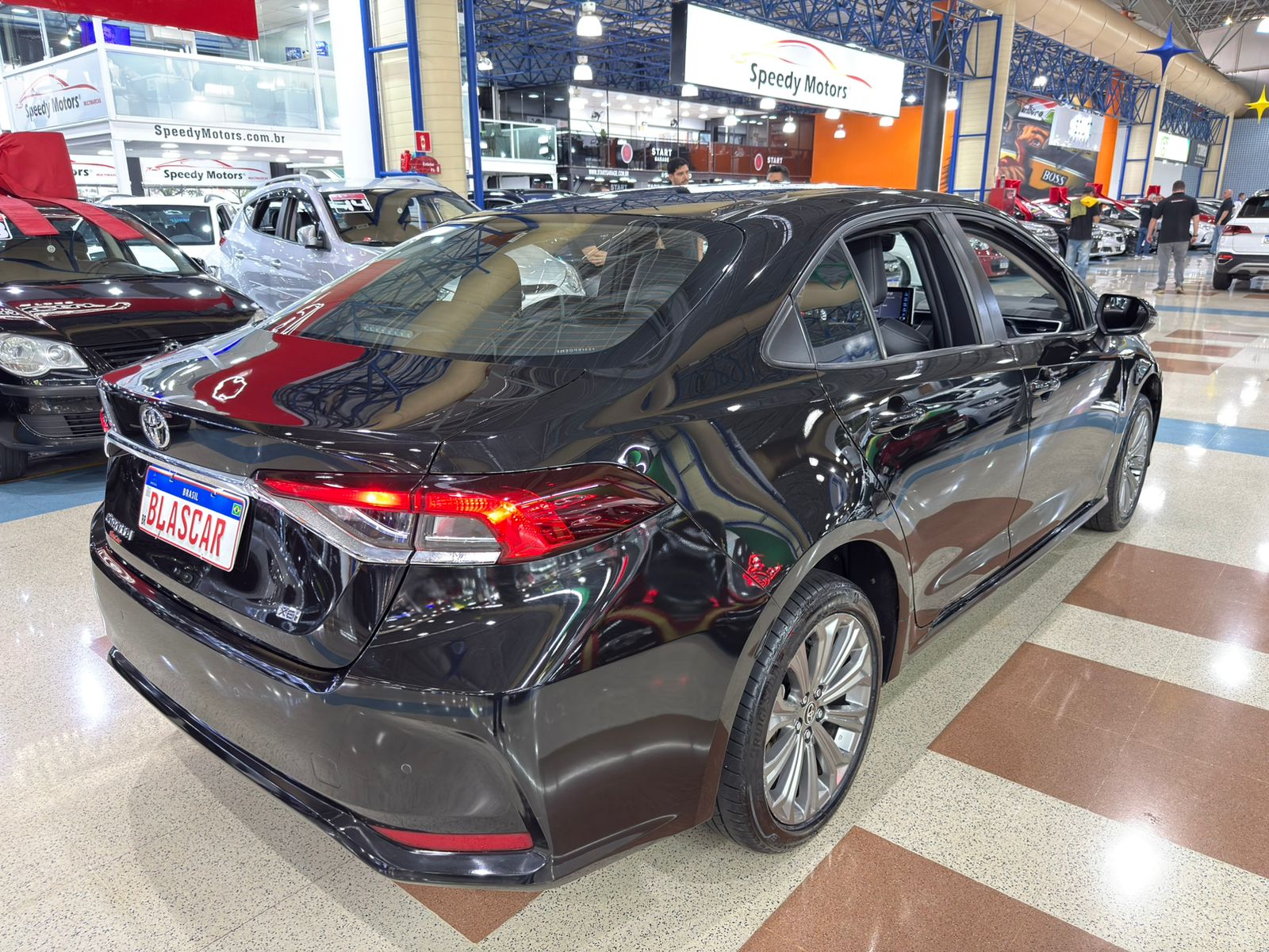 TOYOTA COROLLA