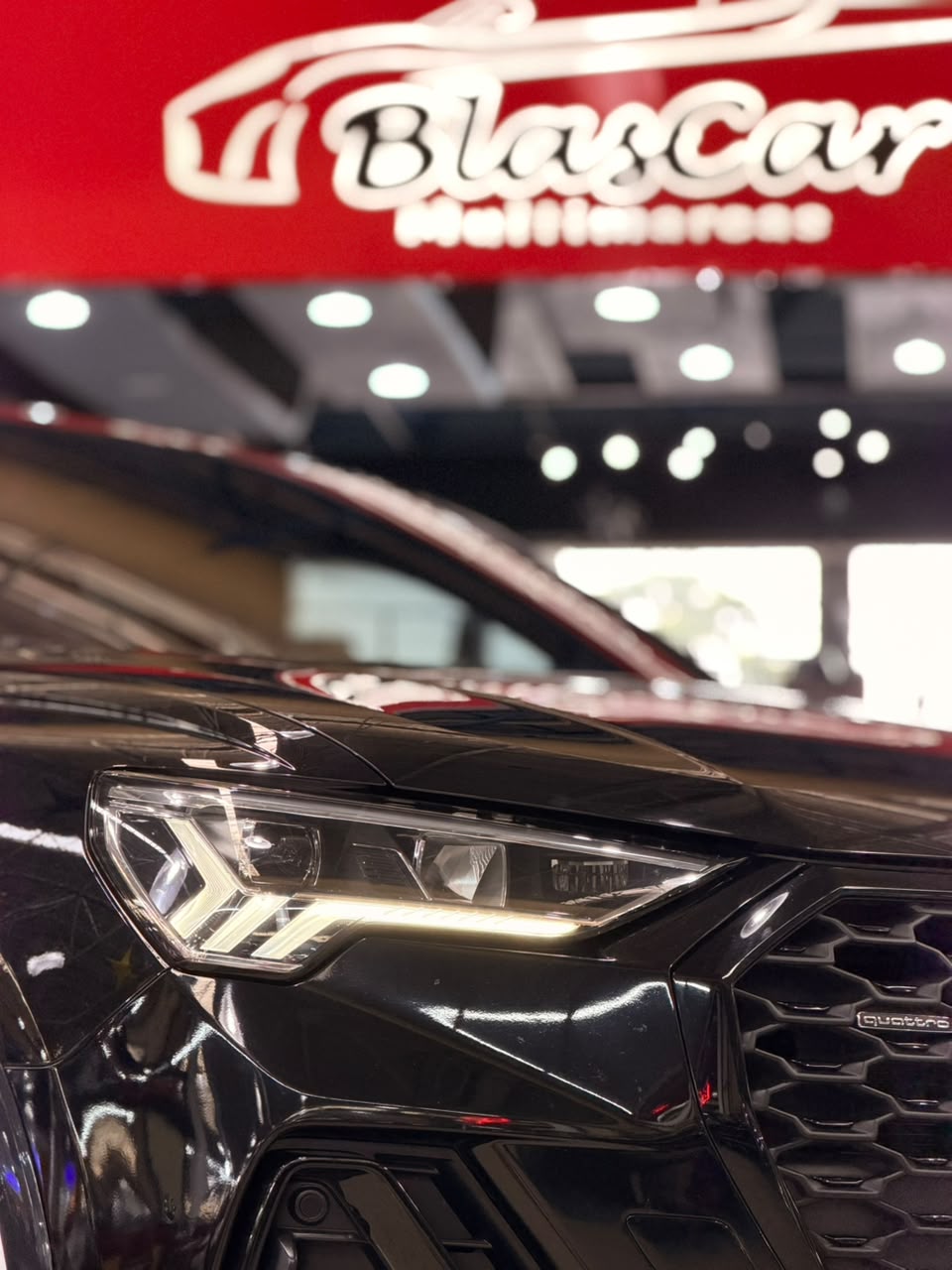 AUDI Q3