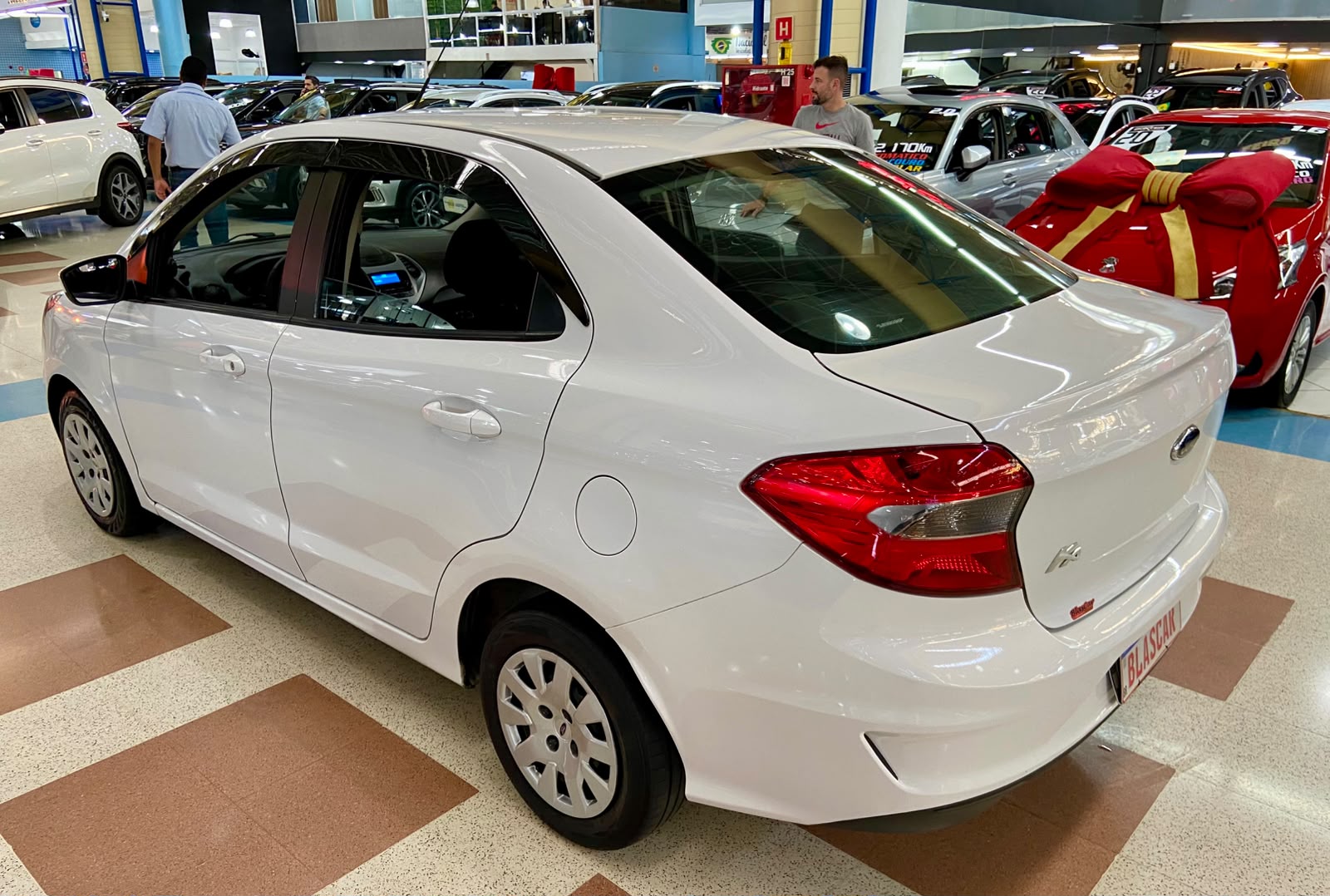FORD KA
