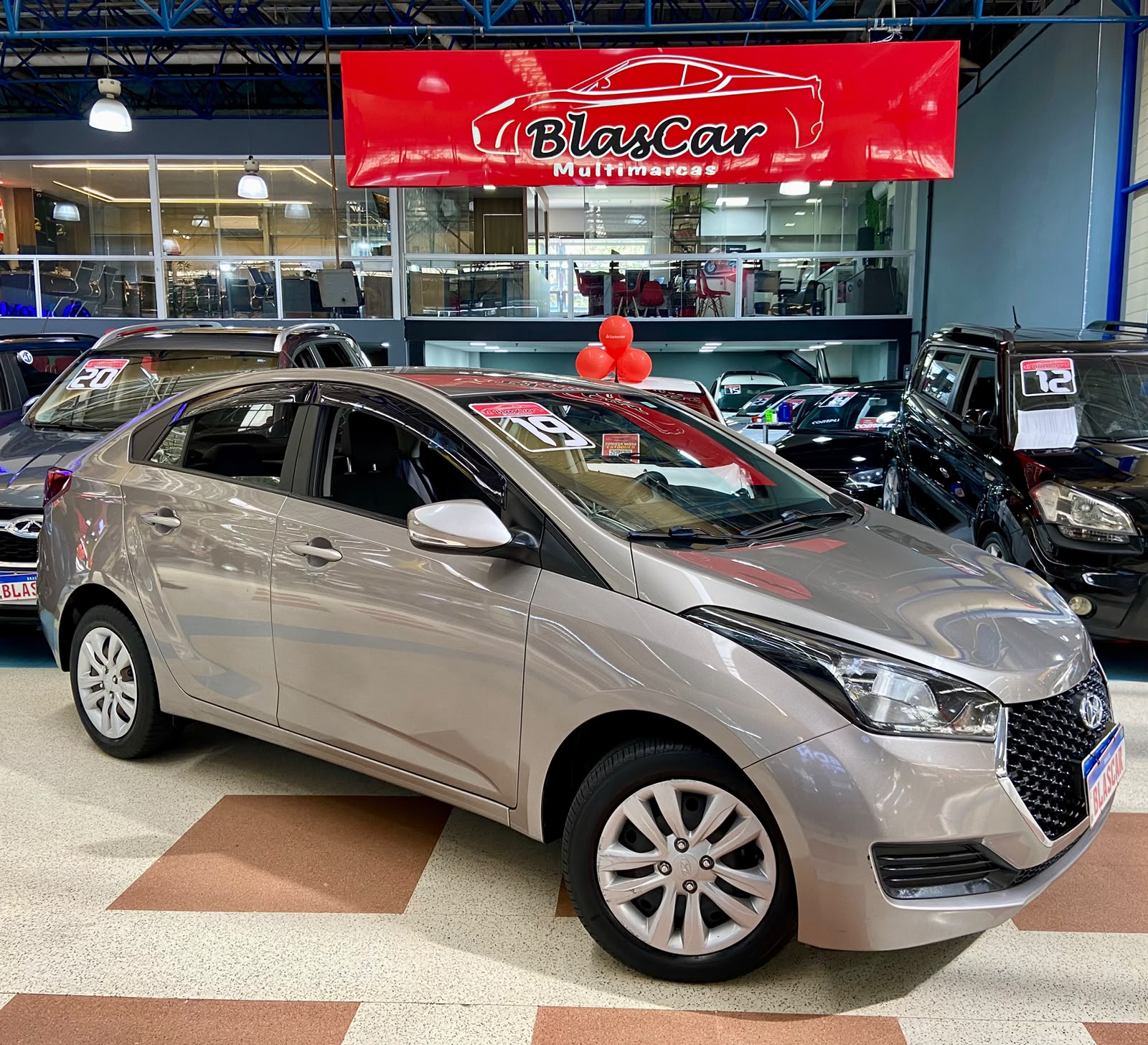 HYUNDAI HB20S