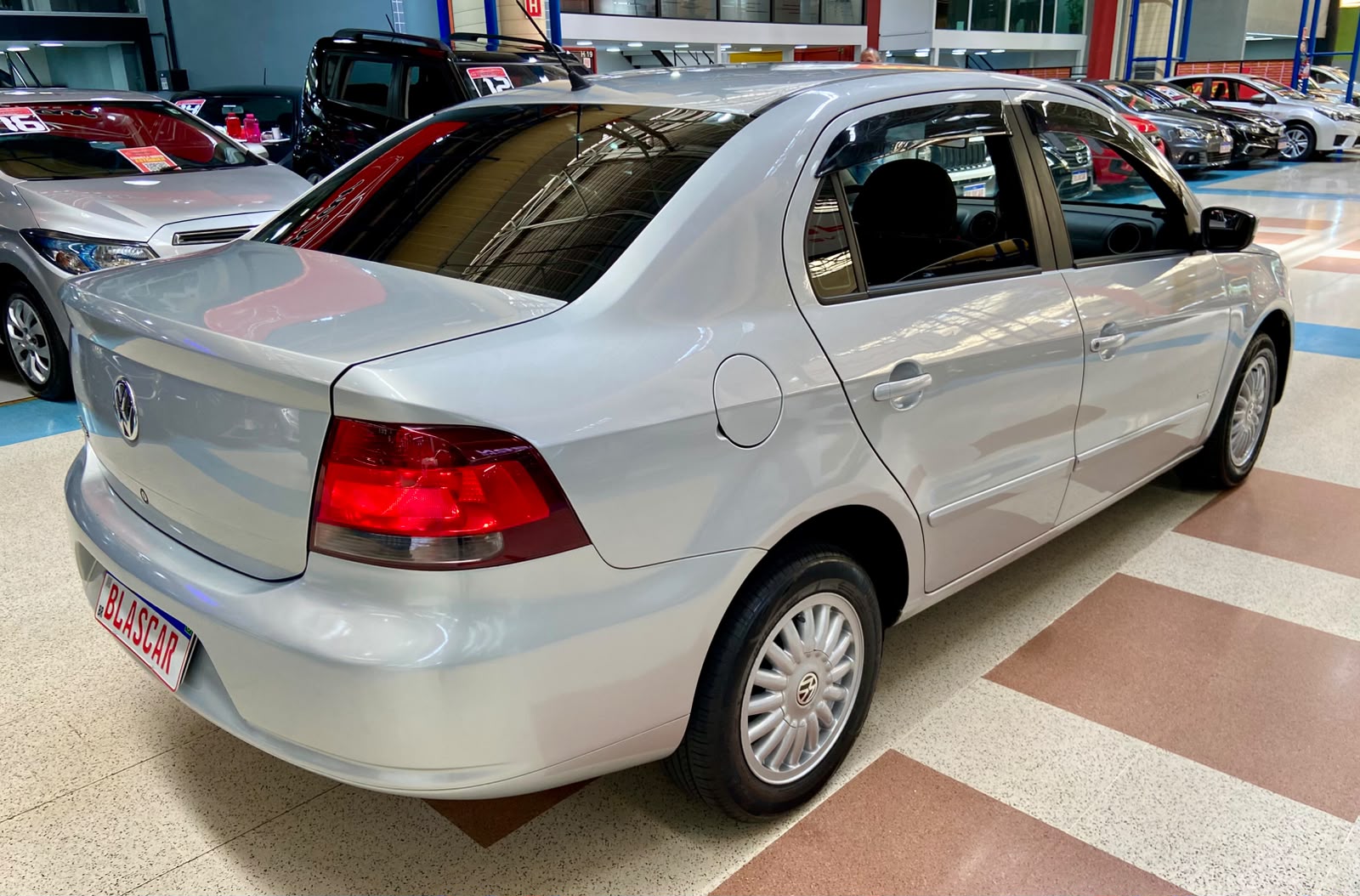 VOLKSWAGEN VOYAGE