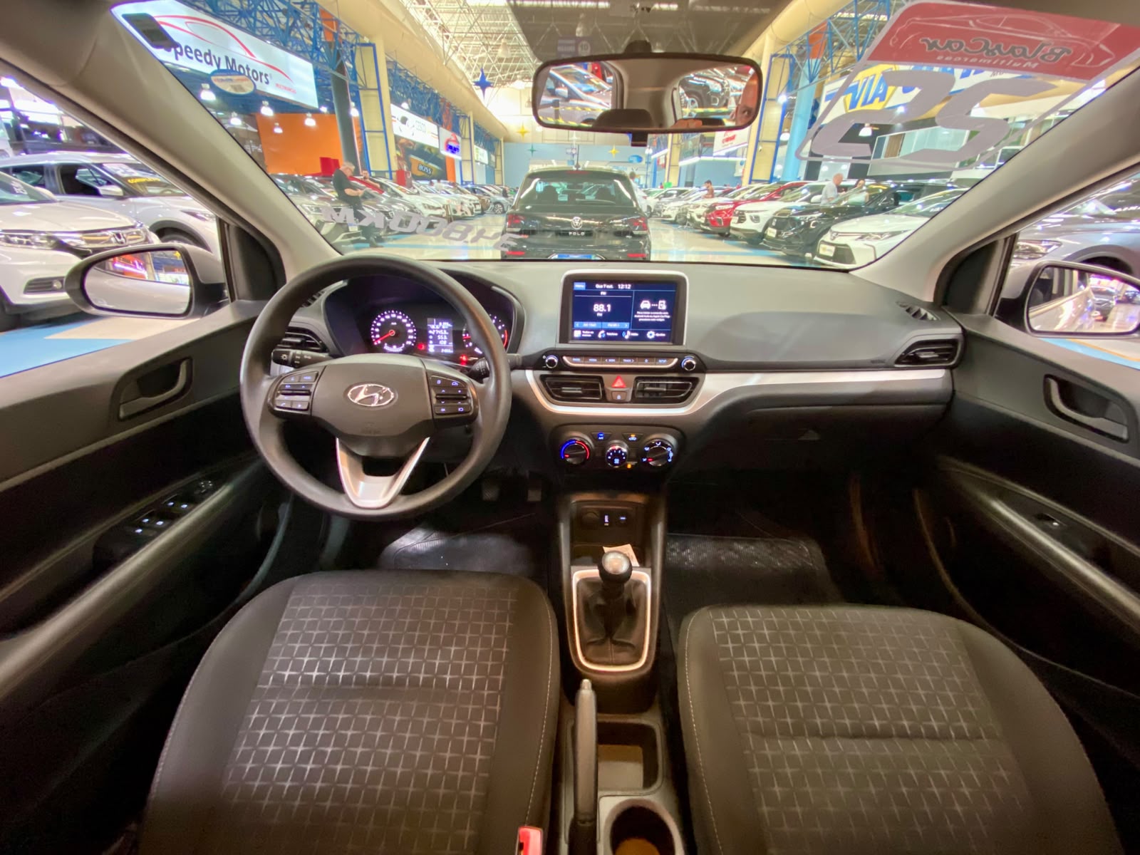 HYUNDAI HB20