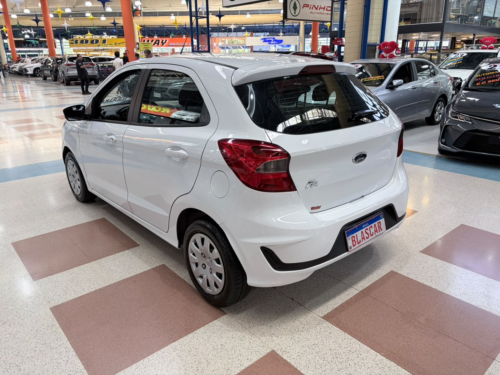 FORD KA