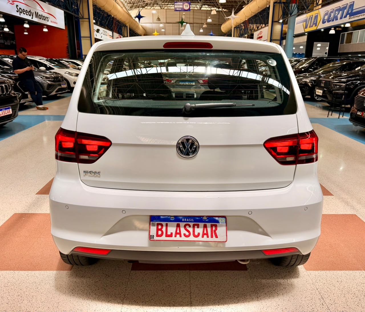 VOLKSWAGEN FOX